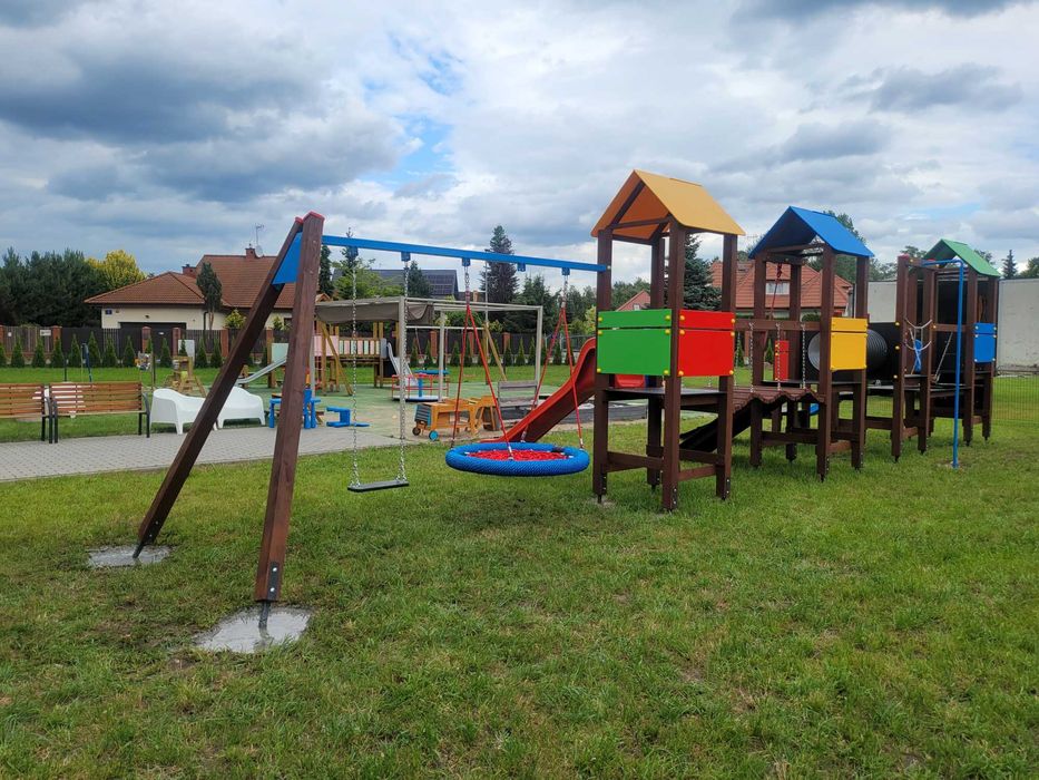 Žaidimų aikštelė ``Vaivorykštė 2``