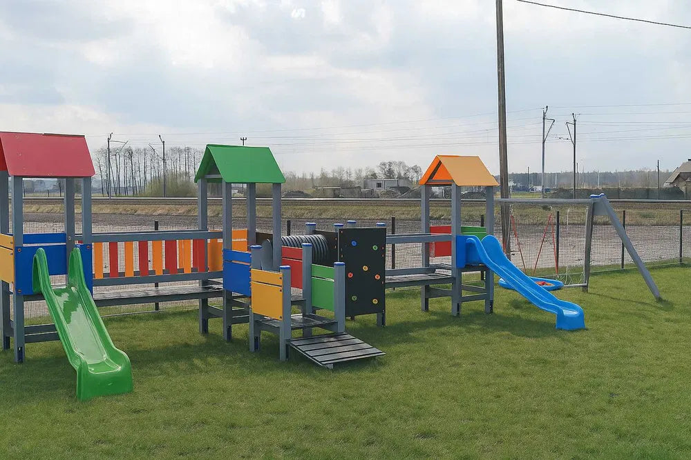 Žaidimų aikštelė "Spalvota Pilis"