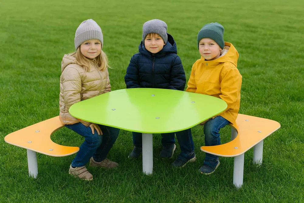 Vaikiškas iškylų stalas