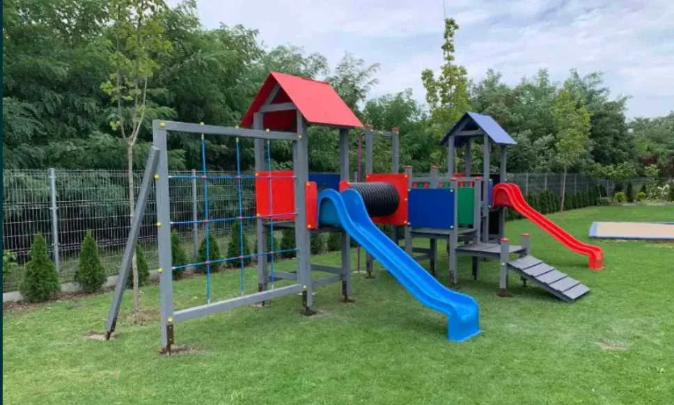 Žaidimų aikštelė "Zuikių slėnis"