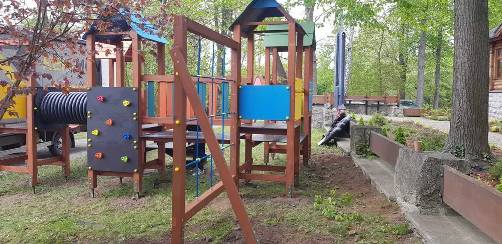 Žaidimų aikštelė "Milžinų kalnas"