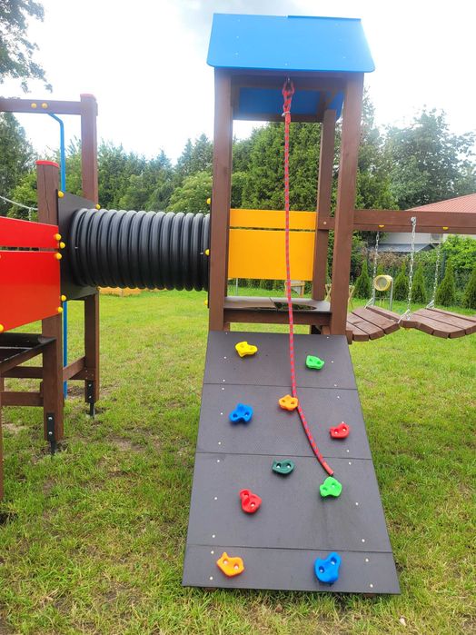 Žaidimų aikštelė ``Vaivorykštė 2``