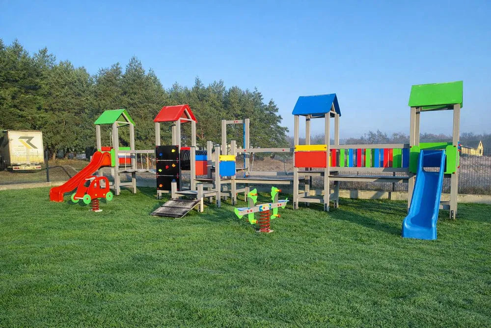 Vaikų žaidimų kompleksas "Linksmoji pieva"