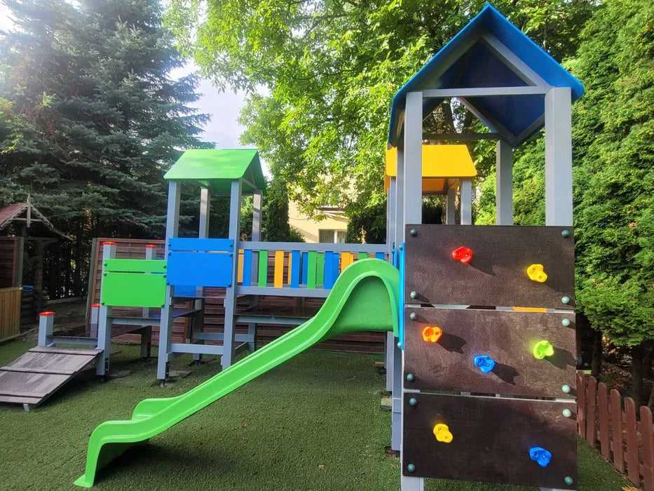 Žaidimų aikštelė "Pasaka"